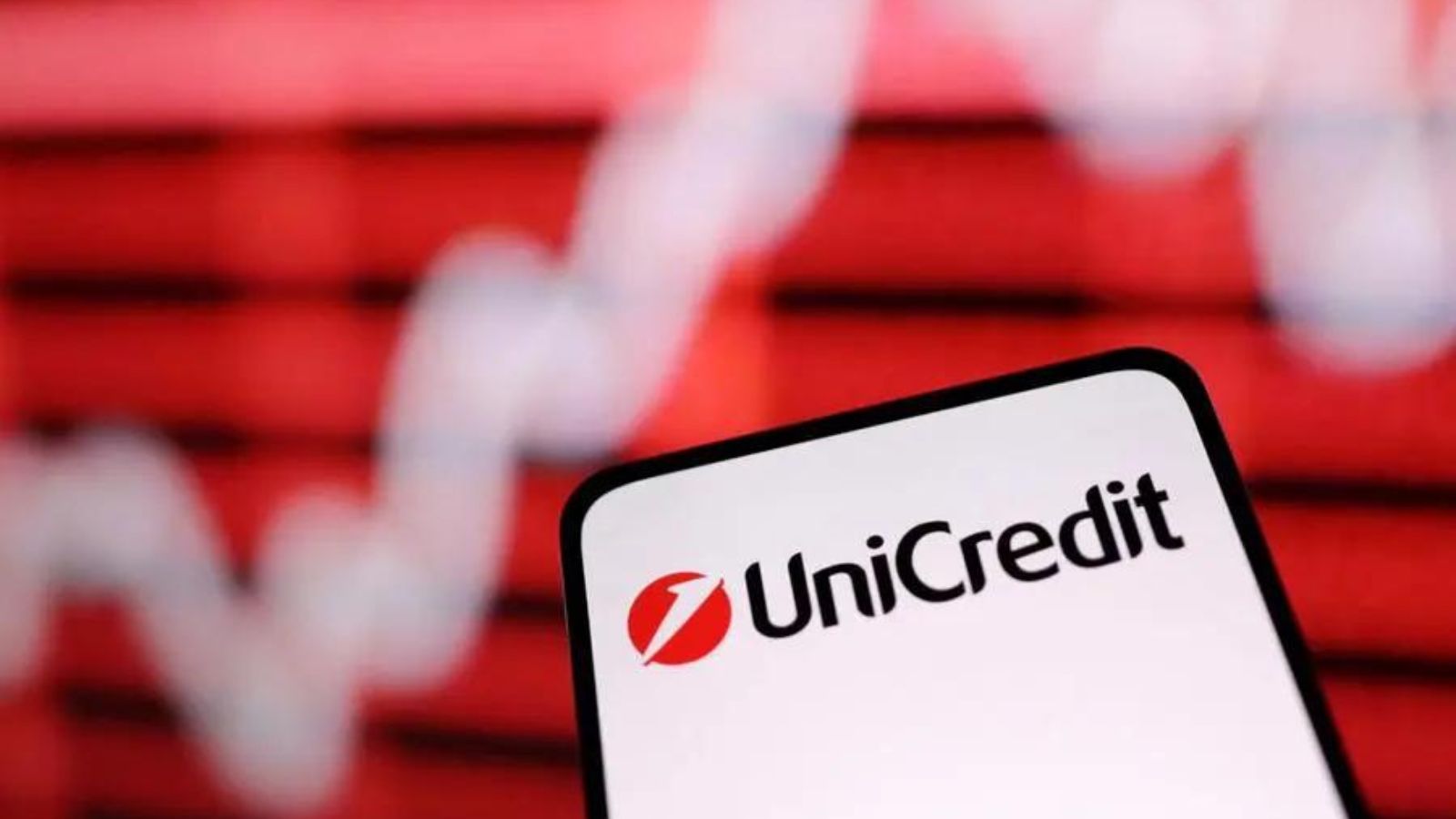 UniCredit and German Government Engage in Talks Following Commerzbank Stake Acquisition